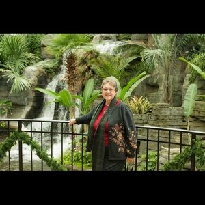 Meet your Posher, Floye